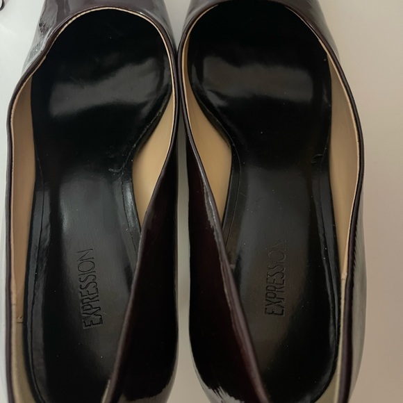 Burgundy heels, excellent conditions, heel 8” - Picture 2 of 5